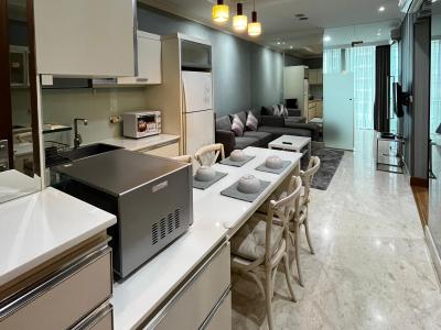 Residence 8