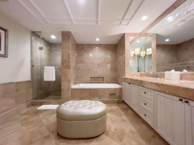 The Plaza Residence